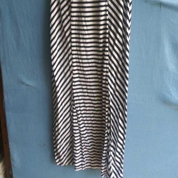 Just Be Women's Size Medium Black White Striped Maxi Skirt - Picture 2 of 5
